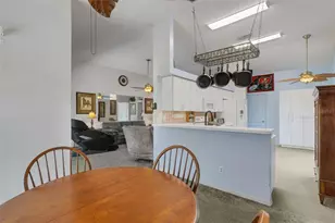 907 50th St E, Bradenton, FL 34208 - Photo 18
