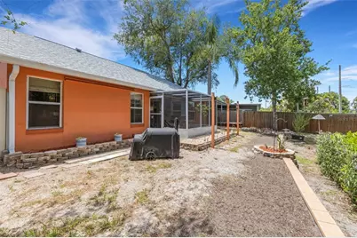 907 50th Street E, Bradenton, FL 34208 - Photo 30