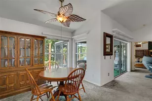 907 50th St E, Bradenton, FL 34208 - Photo 12