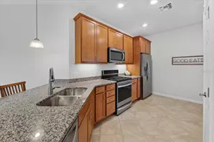 17658 Camden Dr, Bradenton, FL 34202 - Photo 12