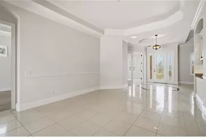 8057 Rio Bella Place, University Park, FL 34201 - Photo 14