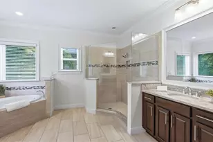1850 Magnolia St, Sarasota, FL 34239 - Photo 32