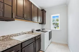 1850 Magnolia St, Sarasota, FL 34239 - Photo 22