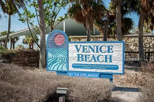 908 Villas Dr, Venice, FL 34285 - Photo 42