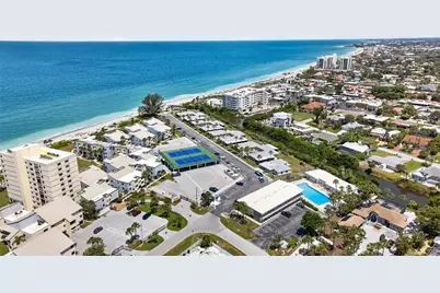 908 Villas Drive #10, Venice, FL 34285 - Photo 4