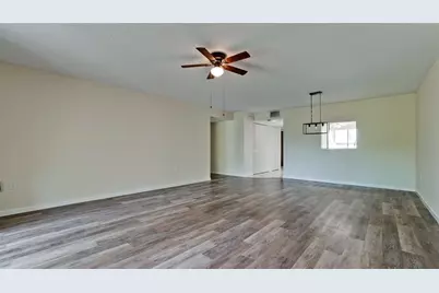 507 Lakeside Drive #507, Bradenton, FL 34210 - Photo 22