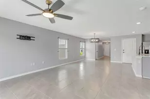 3140 Rock Sound St, Bradenton, FL 34208 - Photo 10
