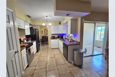 7309 Connecticut Avenue, Sarasota, FL 34243 - Photo 10