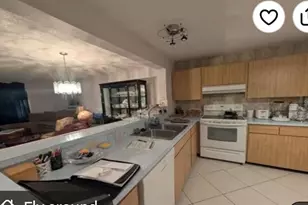 345 Springdale Dr, Bradenton, FL 34210 - Photo 8