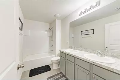 2647 Sand Gables Trail, Bradenton, FL 34208 - Photo 18
