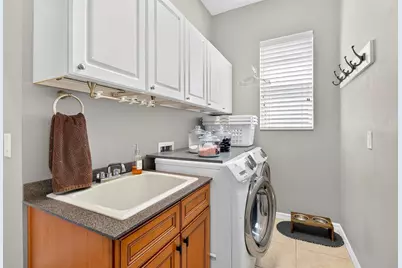 15703 Butterfish Place, Lakewood Ranch, FL 34202 - Photo 22