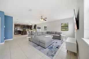 4055 Wayfarer Wy, Palmetto, FL 34221 - Photo 6