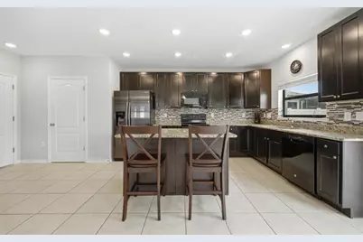 4055 Wayfarer Way, Palmetto, FL 34221 - Photo 14