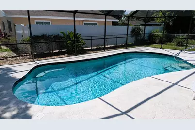 5350 Castleman Drive, Sarasota, FL 34232 - Photo 2