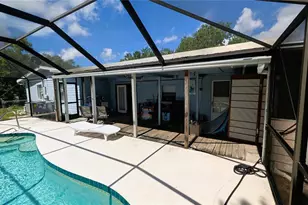 5350 Castleman Dr, Sarasota, FL 34232 - Photo 4