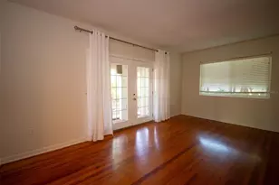 219 24th St W, Bradenton, FL 34205 - Photo 32
