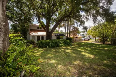 219 24 Street W, Bradenton, FL 34205 - Photo 12