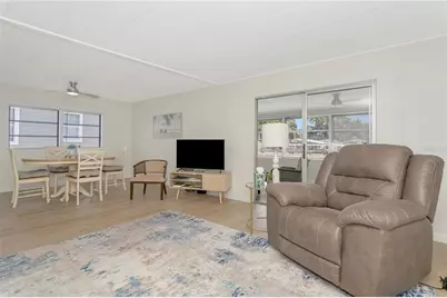 115 White Oak Way, Sarasota, FL 34237 - Photo 2
