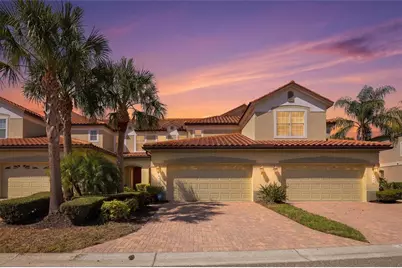 8142 Miramar Way, Bradenton, FL 34202 - Photo 2