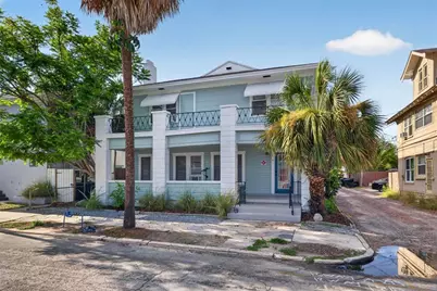 633 7th Avenue N, Saint Petersburg, FL 33701 - Photo 1