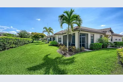 8729 Trattoria Terrace, Sarasota, FL 34238 - Photo 32