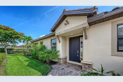 8729 Trattoria Terrace, Sarasota, FL 34238 - Photo 4