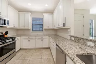 8729 Trattoria Ter, Sarasota, FL 34238 - Photo 16