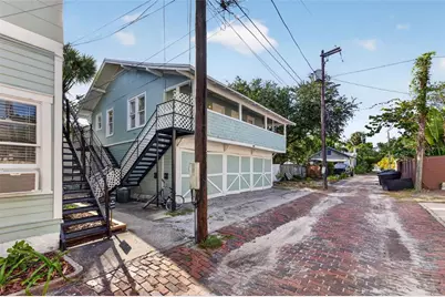633 7th Avenue N, Saint Petersburg, FL 33701 - Photo 2