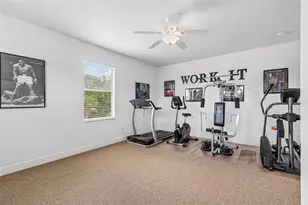 10524 Mistflower Ln, Tampa, FL 33647 - Photo 14