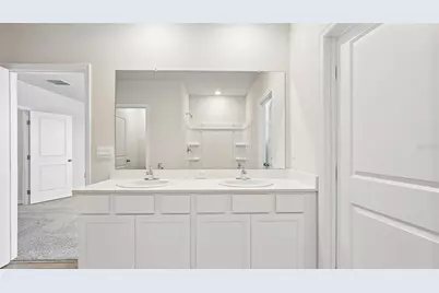 18305 Beehive Terrace, Lakewood Ranch, FL 34211 - Photo 22