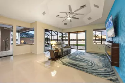 6610 Windjammer Place, Lakewood Ranch, FL 34202 - Photo 10