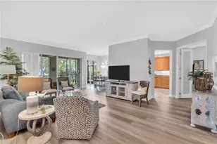 5204 Bouchard Cir, Sarasota, FL 34238 - Photo 6