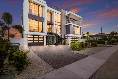 703 S Bay Boulevard, Anna Maria, FL 34216 - Photo 2