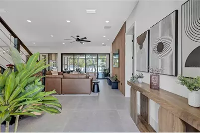 275 Lime Circle, Sarasota, FL 34237 - Photo 6