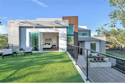 603 Tremont Street, Sarasota, FL 34242 - Photo 2