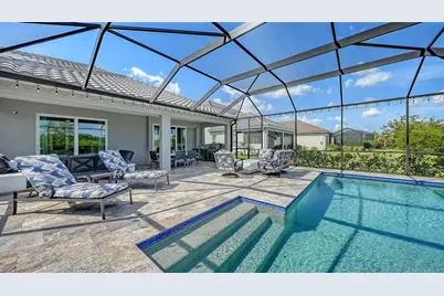 8542 Frangipani Terrace, Sarasota, FL 34240 - Photo 4