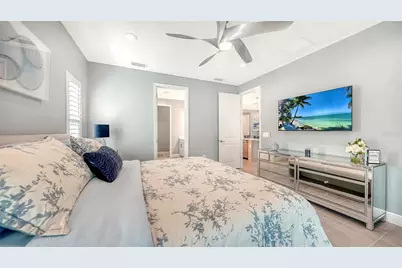 8542 Frangipani Terrace, Sarasota, FL 34240 - Photo 14