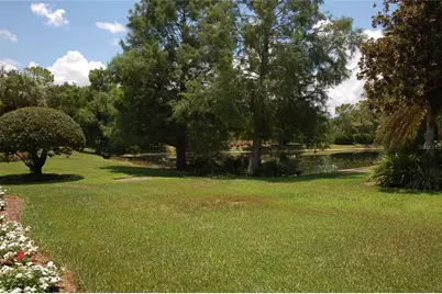 7058 Twin Hills Terrace, Lakewood Ranch, FL 34202 - Photo 42
