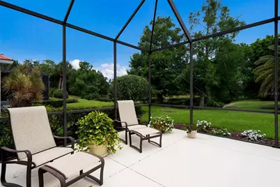 7058 Twin Hills Terrace, Lakewood Ranch, FL 34202 - Photo 6