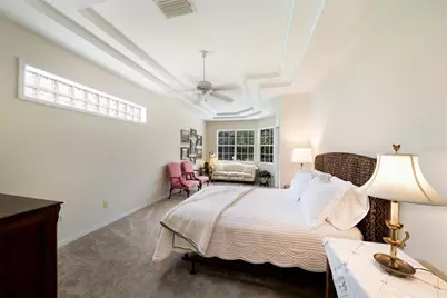 7058 Twin Hills Terrace, Lakewood Ranch, FL 34202 - Photo 26