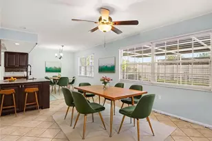 3907 23rd Ave W, Bradenton, FL 34205 - Photo 4