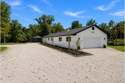 8315 Revels Road, Riverview, FL 33569 - Photo 2