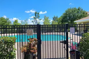 7365 Black Walnut Way, Lakewood Ranch, FL 34202 - Photo 2
