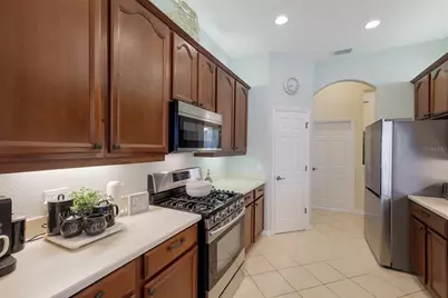 252 Dahlia Court, Bradenton, FL 34212 - Photo 16