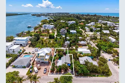 660 Linley Street, Longboat Key, FL 34228 - Photo 2