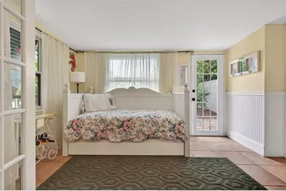 660 Linley Street, Longboat Key, FL 34228 - Photo 20