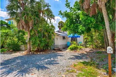 660 Linley Street, Longboat Key, FL 34228 - Photo 4