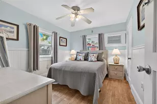 660 Linley St, Longboat Key, FL 34228 - Photo 18