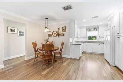 7565 Castle Drive, Sarasota, FL 34240 - Photo 38