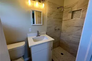 3335 Dudley St, Sarasota, FL 34235 - Photo 14